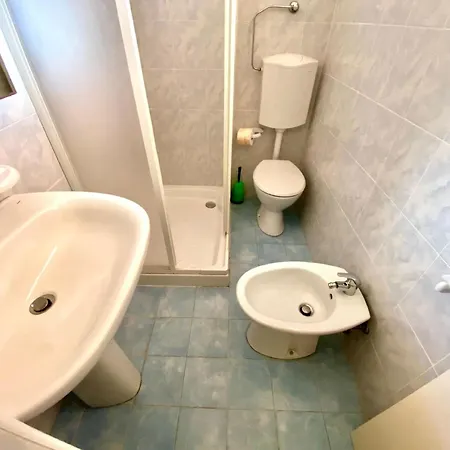 In Mit Kleinem Balkon Apartman Lido delle Nazioni